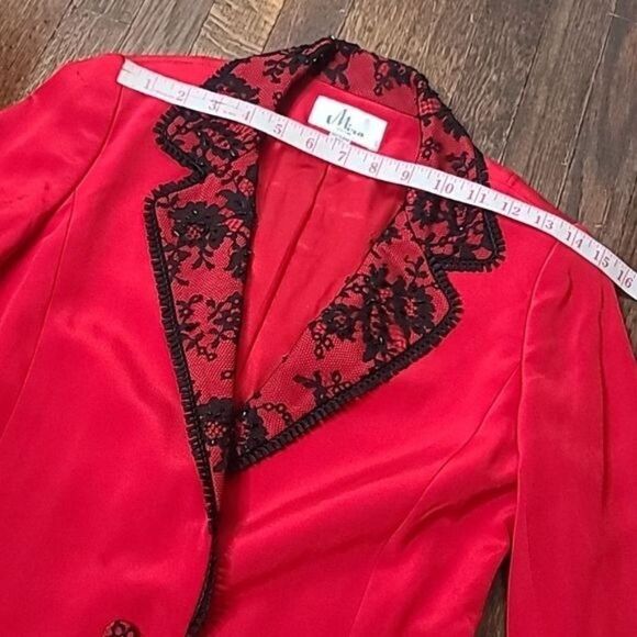 Vintage  Mira Couture Red Black Lace Soft Goth Designer Blazer - Picture 8 of 16